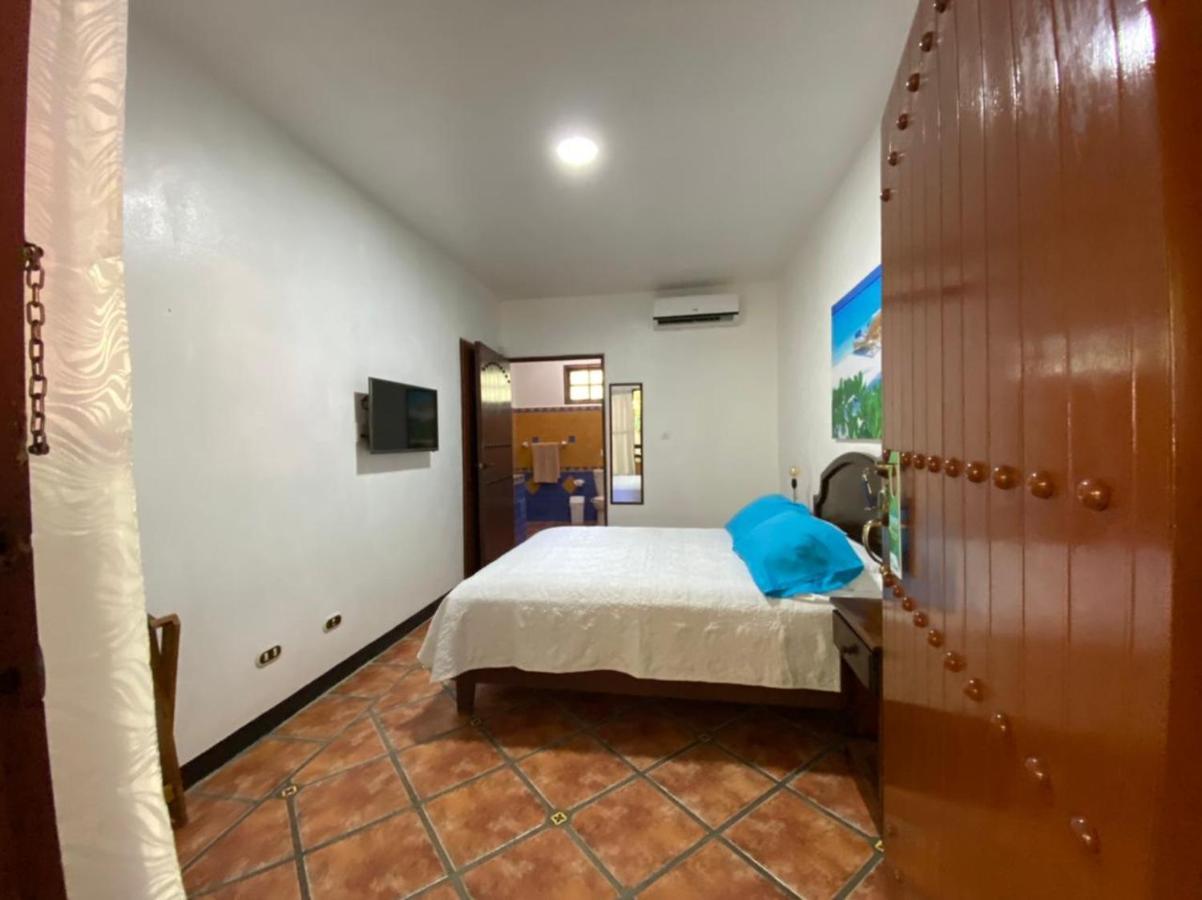 Hotel Playa Westfalia Puerto Limon Ngoại thất bức ảnh