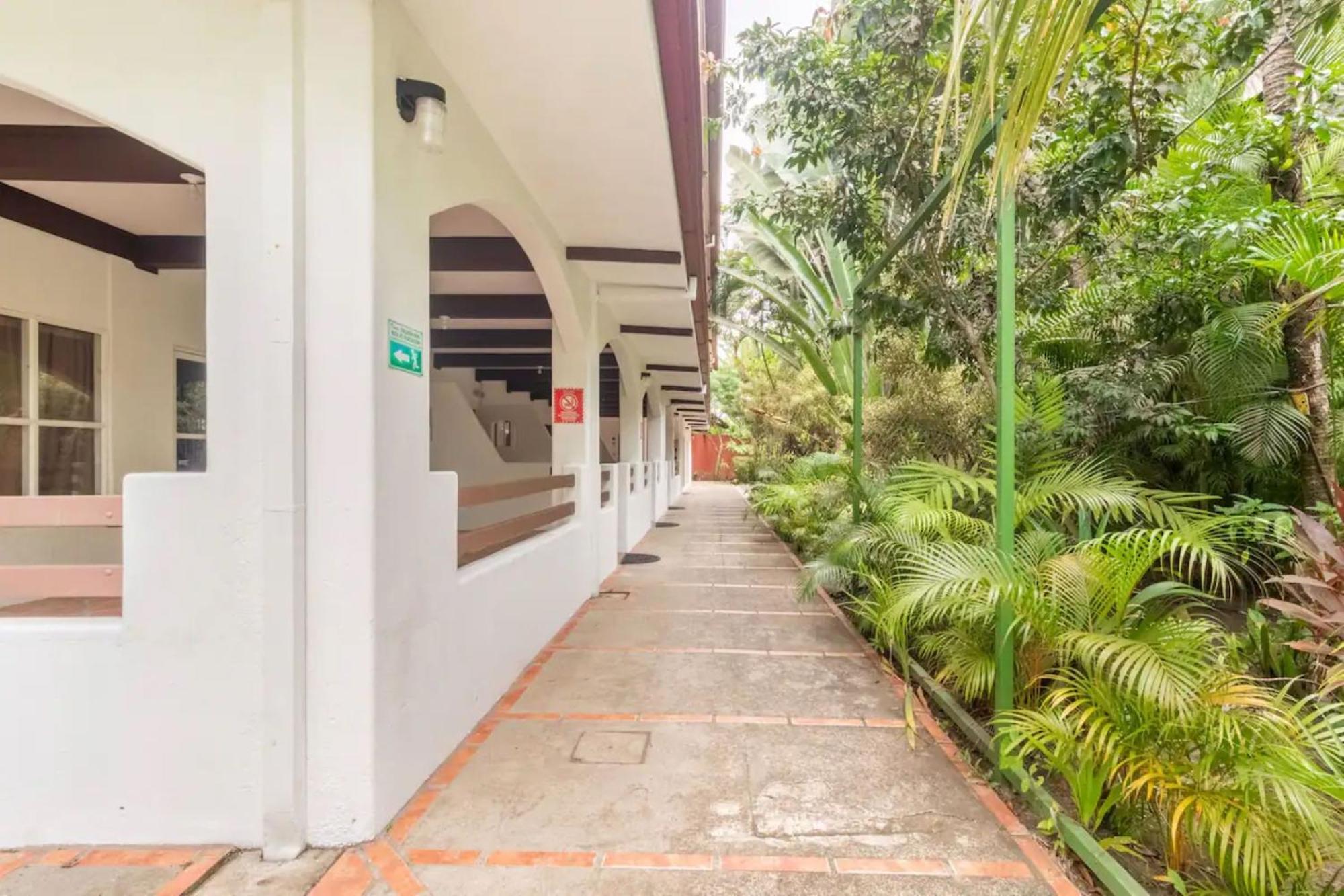 Hotel Playa Westfalia Puerto Limon Ngoại thất bức ảnh