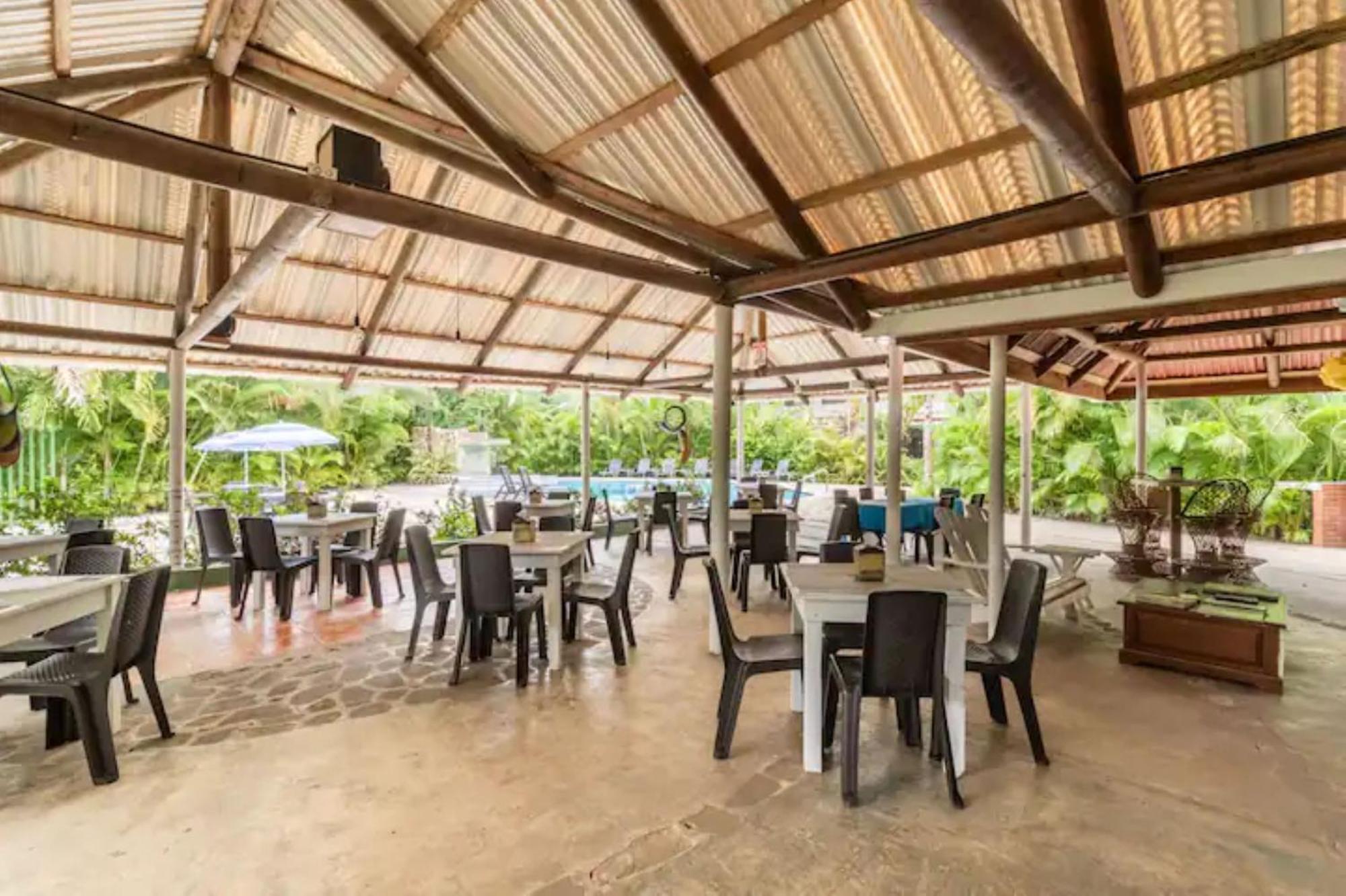 Hotel Playa Westfalia Puerto Limon Ngoại thất bức ảnh